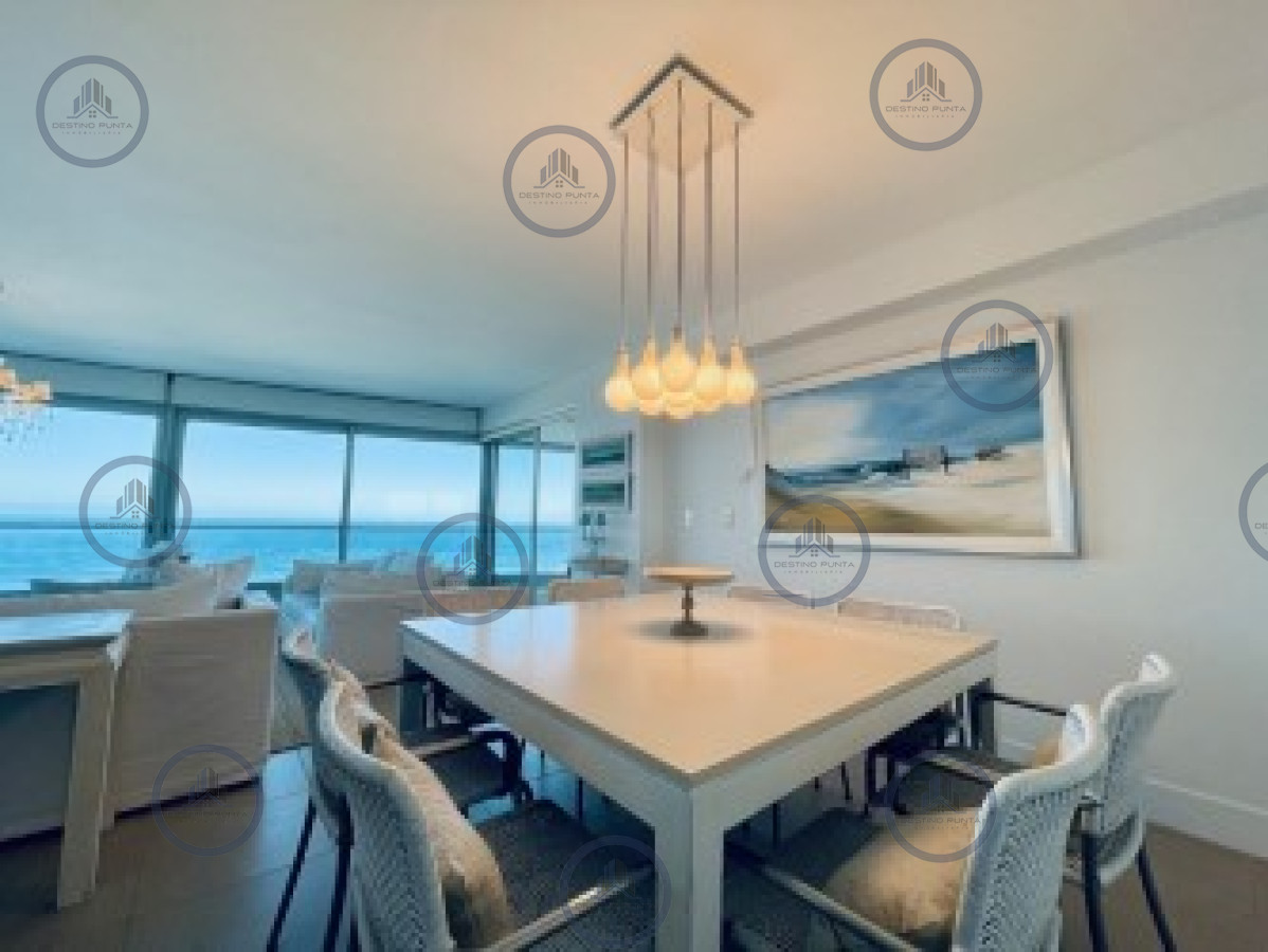 Apartamento ID.46 - Venta de apartamento premiun de tres dormitorios más dependencia en torre de categoría sobre playa Brava, Punta del Este