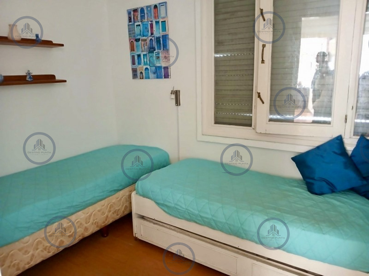Apartamento ID.3193 - Venta | Apartamento de 2 dormitorios frente al mar – Playa Mansa, Punta del Este