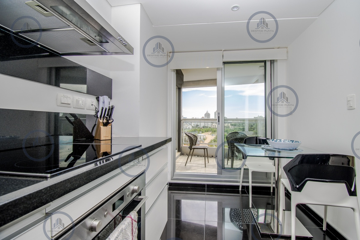 Apartamento ID.311 - Apartamento de 2 Dormitorios + Servicio - Look Brava