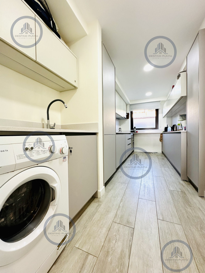 Apartamento ID.108 - Alquiler temporario de apartamento con la mejor ubicación del complejo, unidad de dos dormitorios con parrillero de uso exclusivo, Punta Ballena