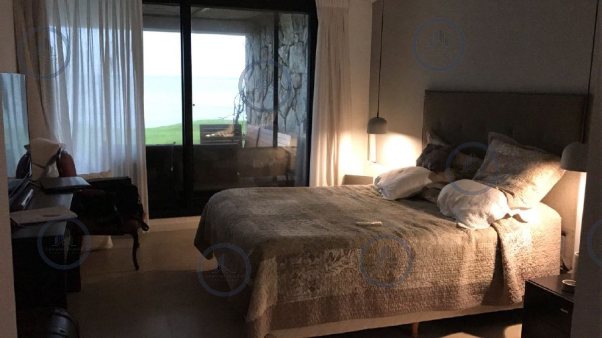 Apartamento ID.32 - Alquiler temporario de departamento esquinero de dos dormitorios mas dependencia de servicio, Punta Ballena