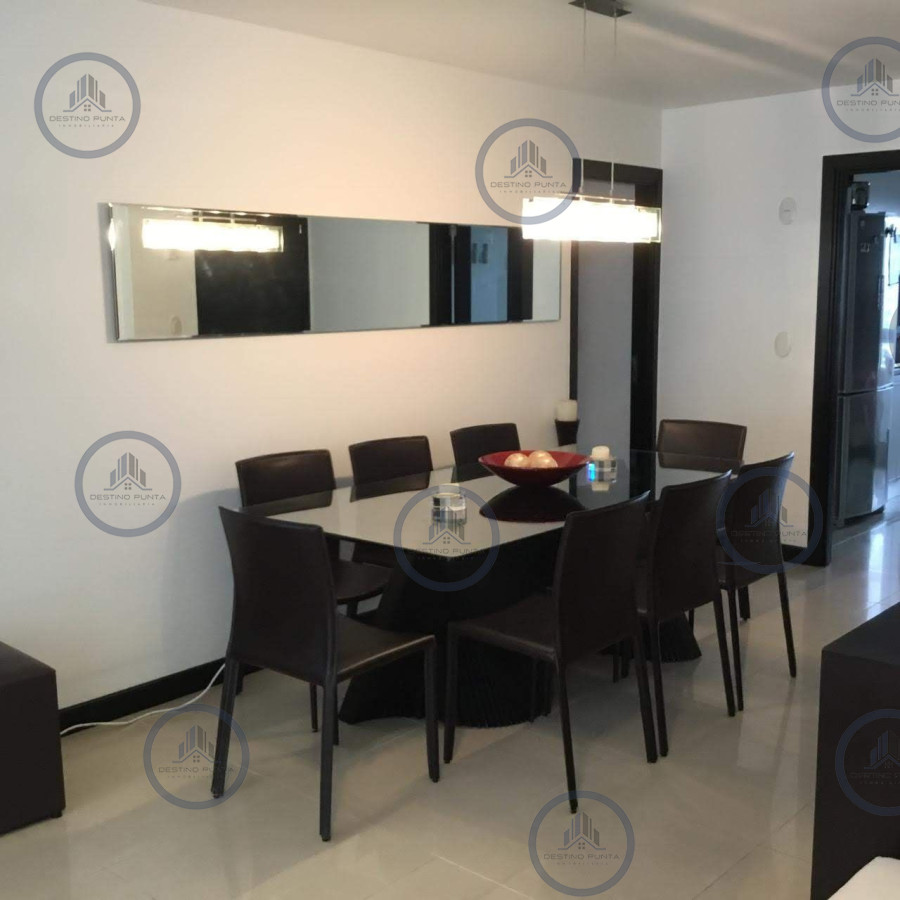 Apartamento ID.1154 - Excelente Apartamento de 3 Dormitorios con Vista al Mar, Playa Mansa, Punta del Este