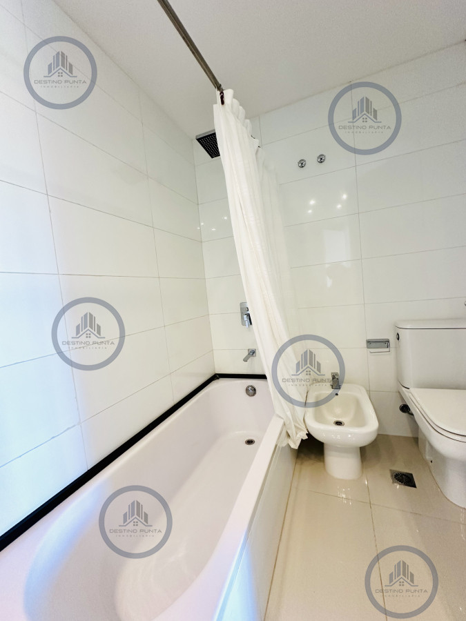 Apartamento ID.2293 - Apartamento moderno en Bikini, Manantiales de 1 dormitorio disponible en venta y alquiler temporal
