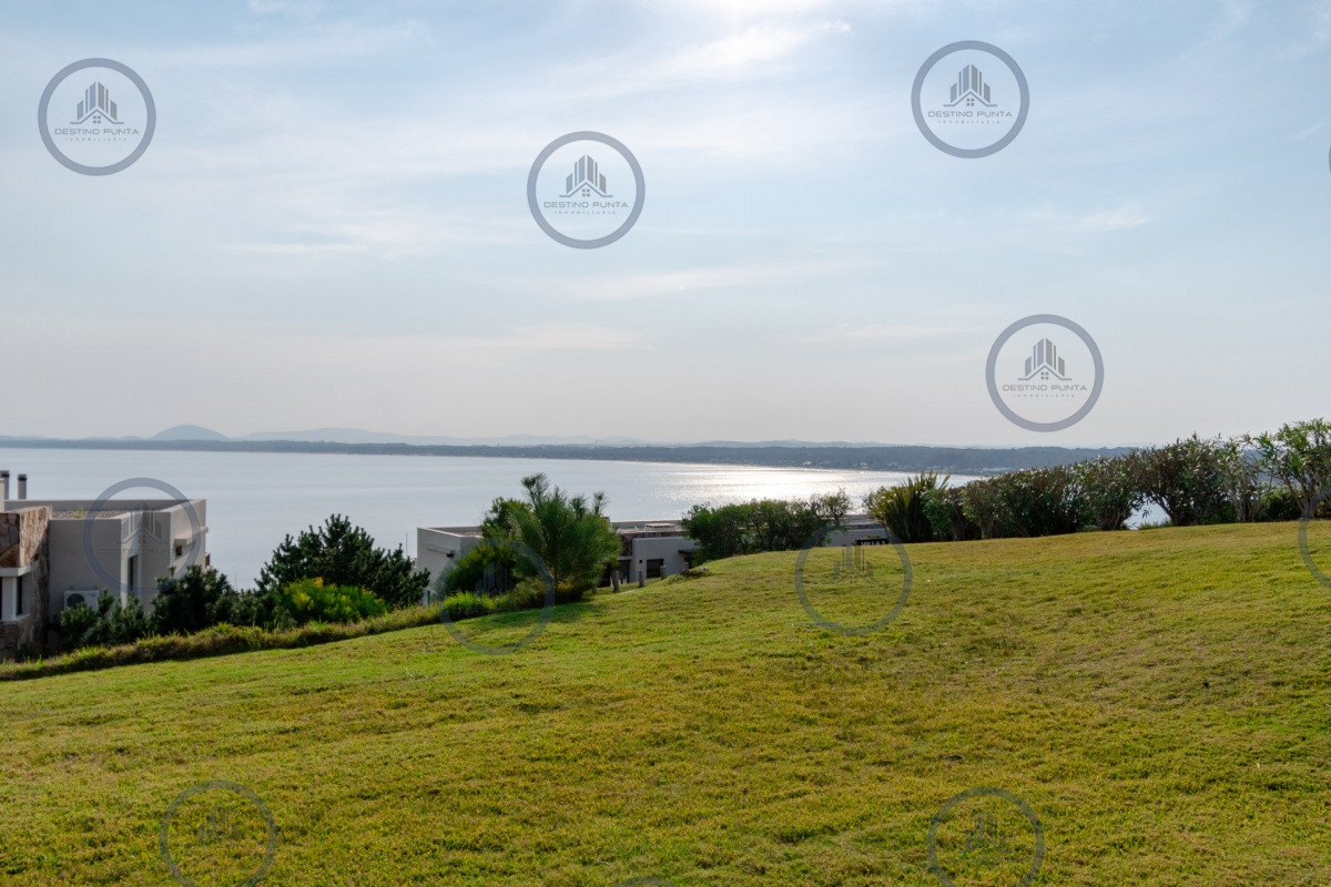 Apartamento ID.43 - Venta y alquiler temporario de Apartamento amplio de 1 Dormitorio en Quartier Punta Ballena