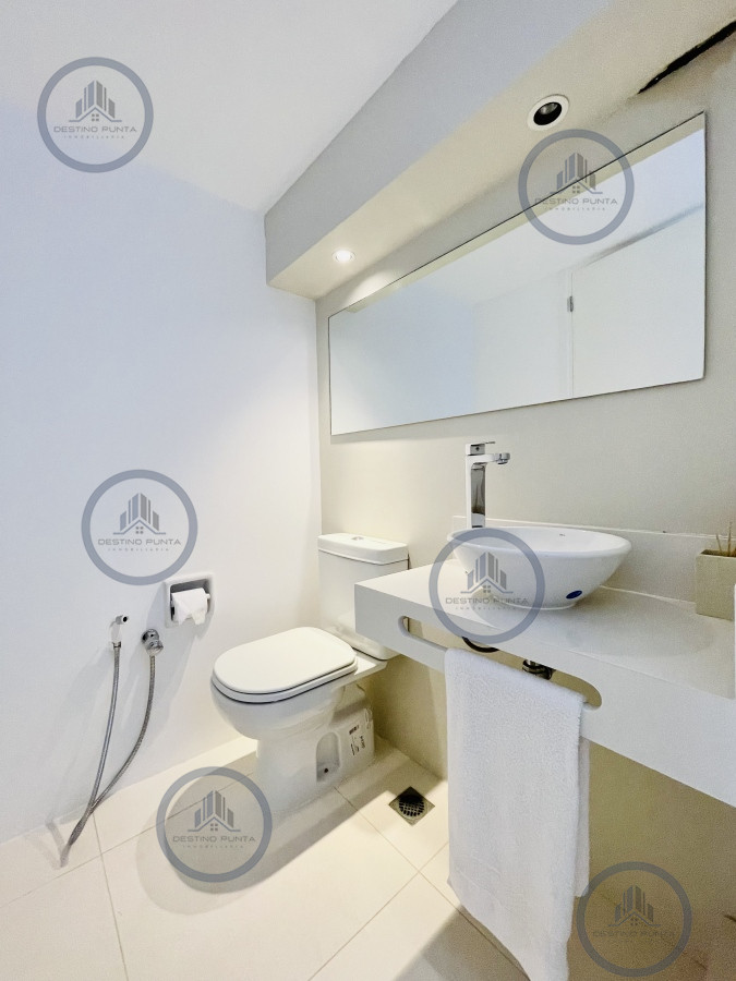 Apartamento ID.1599 - Maravilloso Penthouse de 3 Dormitorios y Parrillero en Montoya, La Barra
