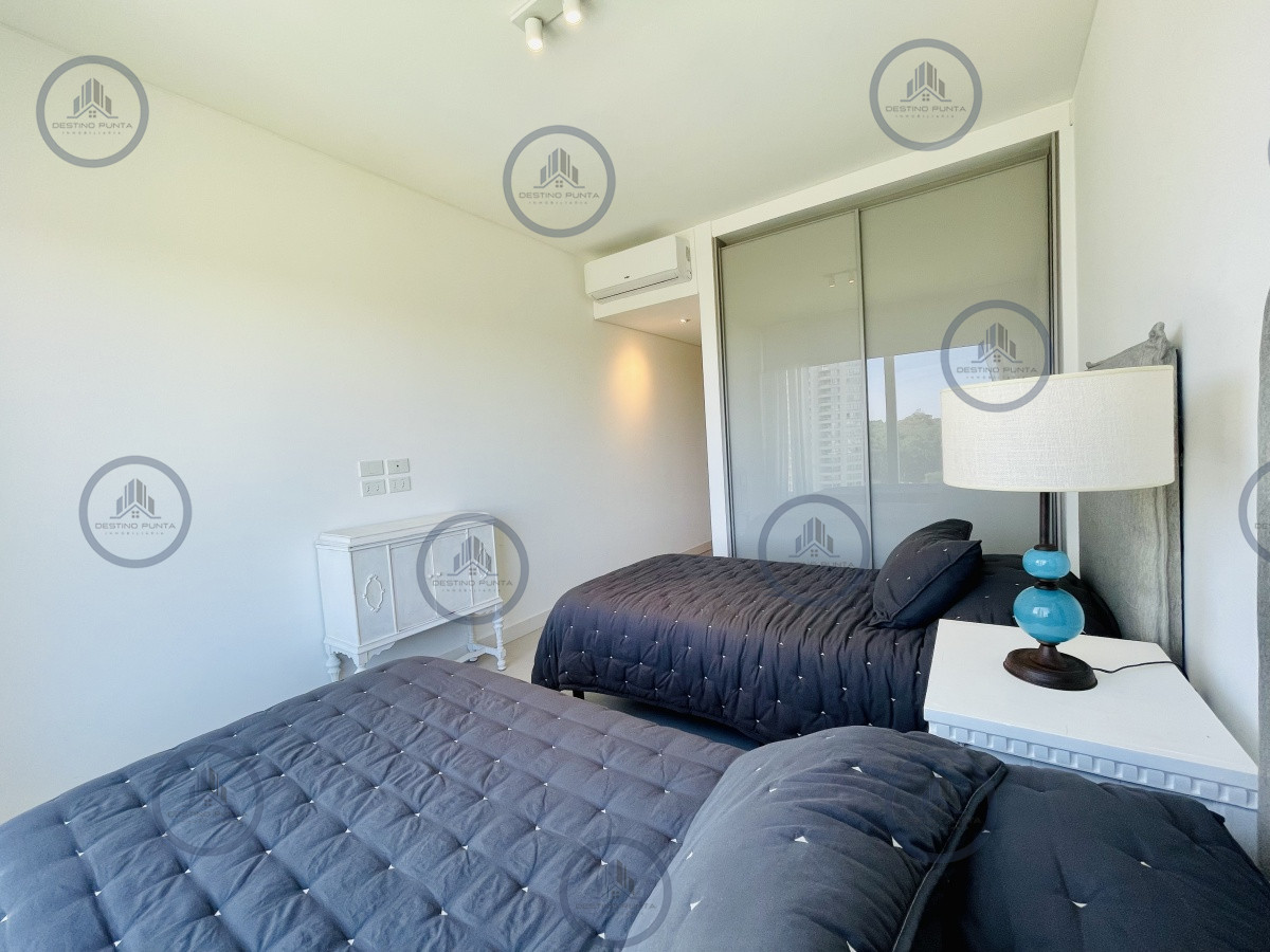 Apartamento ID.291 - Venta de Apartamento de 3 Dormitorios en suite en Le Parc 3 de Playa Brava, Punta del Este