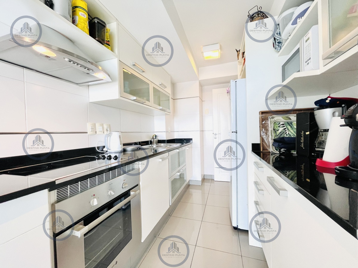 Apartamento ID.1037 - Apartamento de 2 Dormitorios y Parrillero a Pocos Metros de Playa Mansa