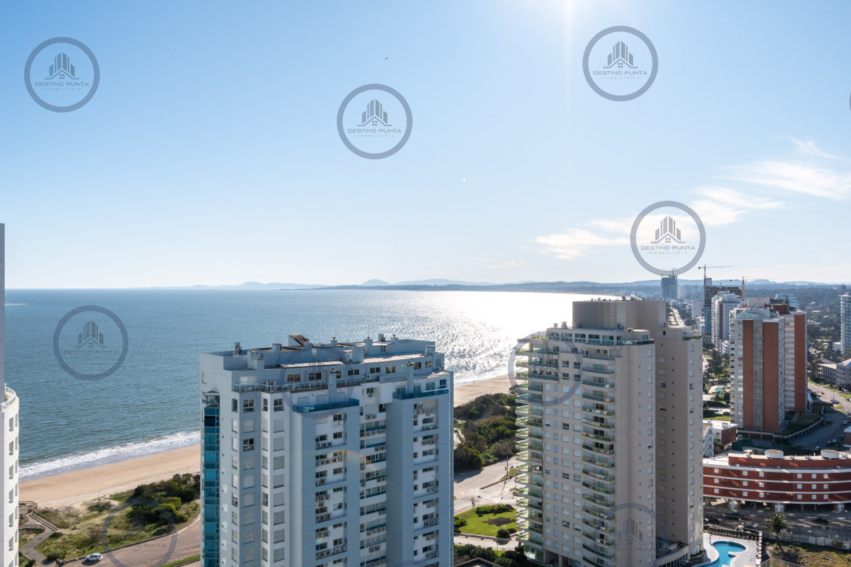 Apartamento ID.1750 - Excelente Apartamento de 2 Dormitorios en Playa Mansa - Punta del Este