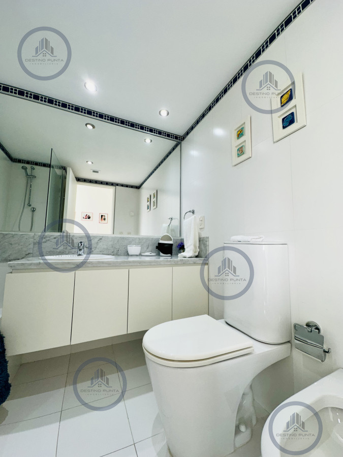 Apartamento ID.1762 - Oportunidad en Venta! Apartamento sobre playa Brava de 3 Dormitorios más Dependencia, Torre Le Parc