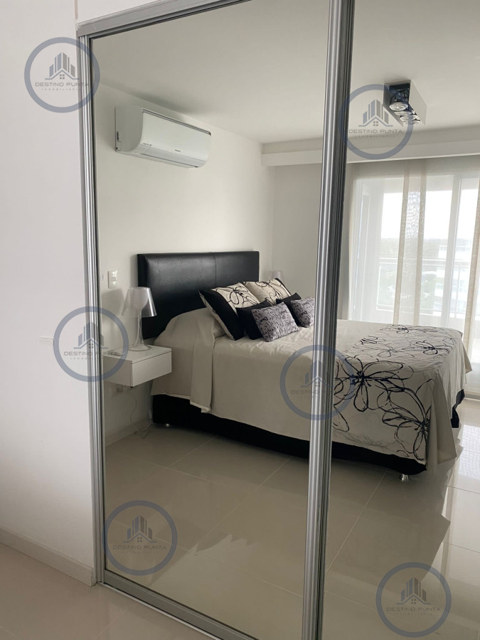 Apartamento ID.1727 - Apartamento con parrillero propio de un dormitorio en edificio Look Brava a pasos del Mar