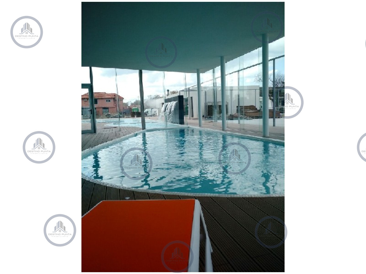 Apartamento ID.447 - Alquiler temporal de apartamento de dos dormitorios con dos baños en Playa Mansa, Punta del Este