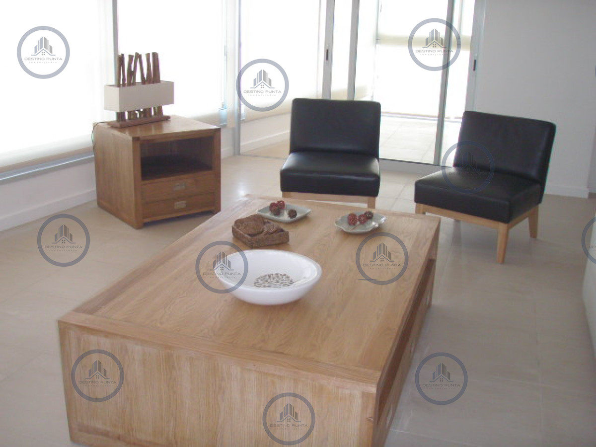 Apartamento ID.50 - Alquiler temporario de departamento esquinero en torre Le Parc, Punta del Este