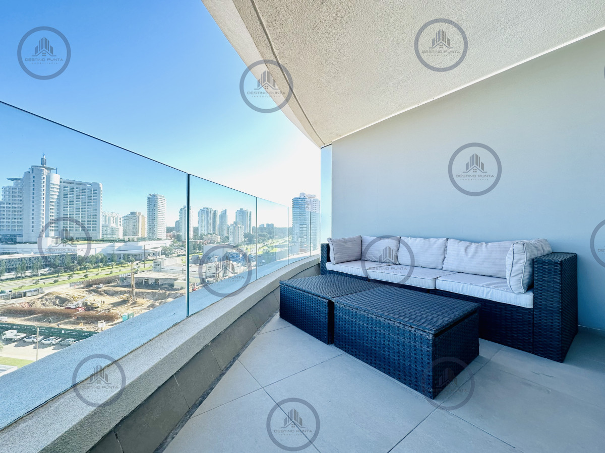 Apartamento ID.735 - Moderno Apartamento de 3 Dormitorios en Suite, zona Hotel Enjoy, Punta del Este