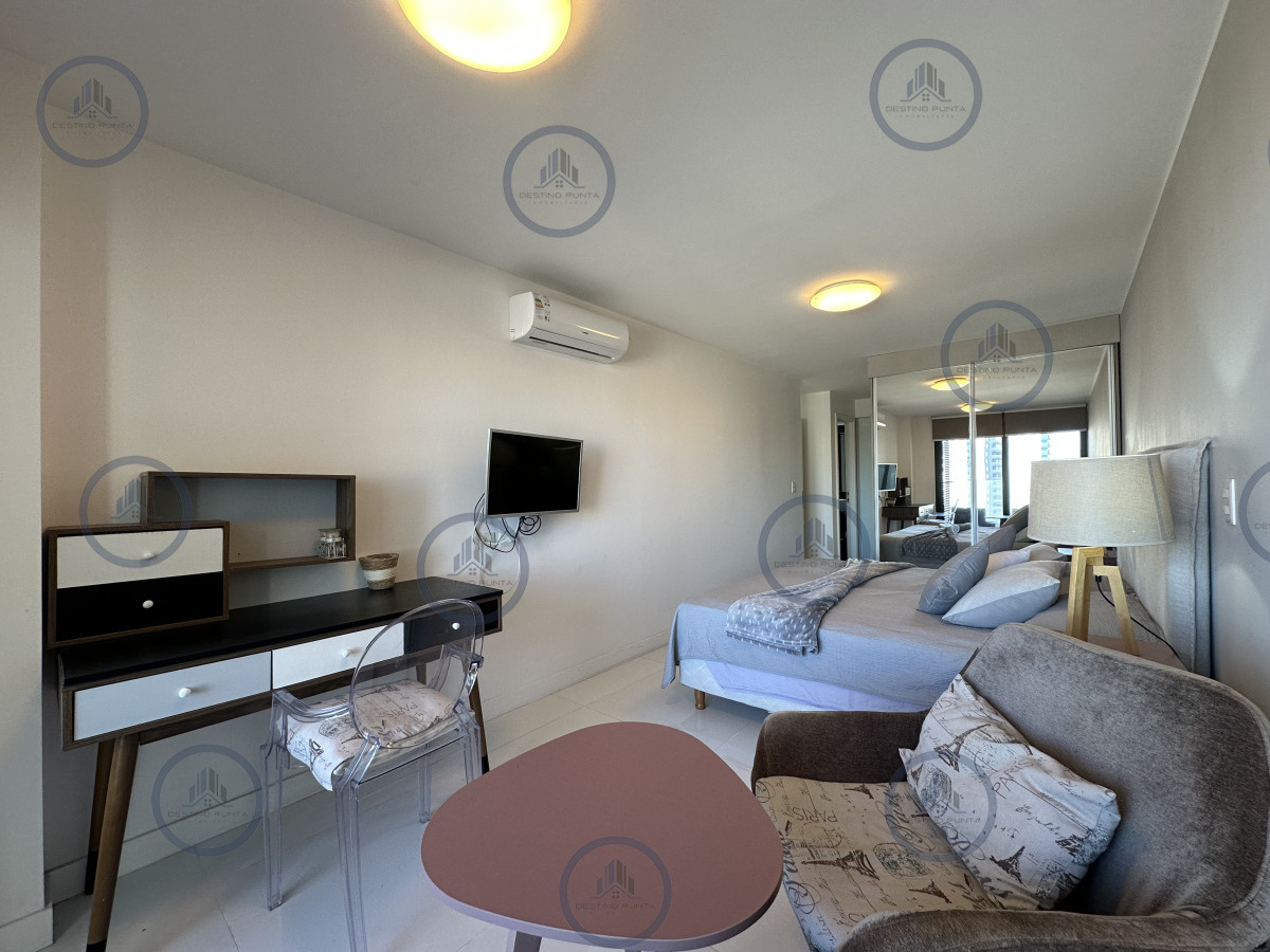 Apartamento ID.735 - Moderno Apartamento de 3 Dormitorios en Suite, zona Hotel Enjoy, Punta del Este