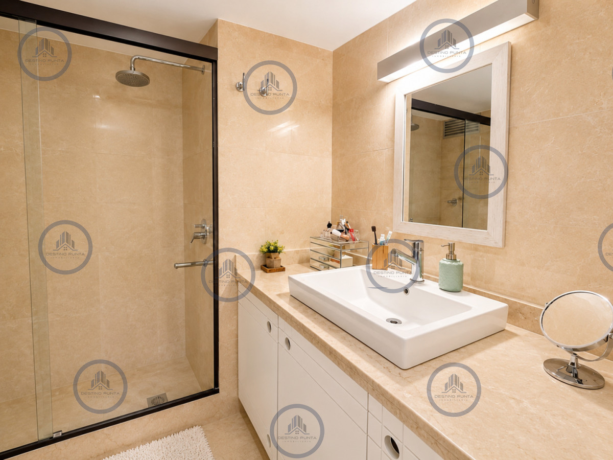 Apartamento ID.3027 - Espectacular Apartamento de 3 Dormitorios en Península de Punta del Este. En Venta y Alquiler Anual