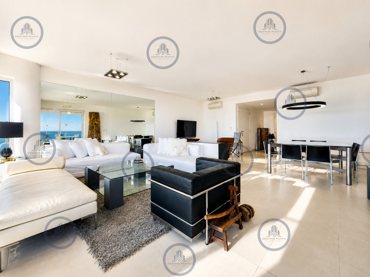 Apartamento ID.48 - Apartamento esquinero de 3 Dormitorios ý Dependencia de servicio, Torre LE PARC, playa Brava. Punta del Este