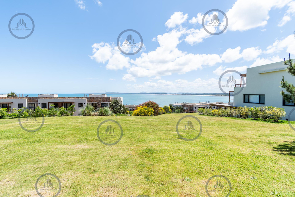 Apartamento ID.377 - Alquiler temporario de apartamento de dos dormitorios con parrillero, Punta Ballena