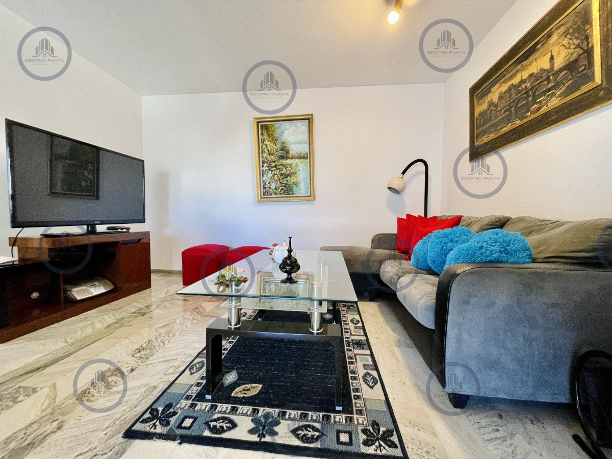 Apartamento ID.824 - Apartamento de 2 Dormitorios Reciclado, Península de Punta del Este