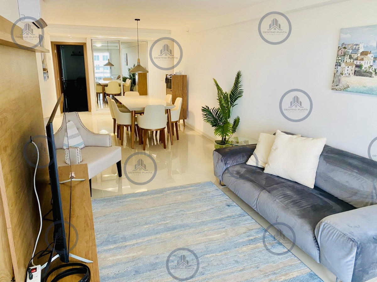 Apartamento ID.2184 - Moderno apartamentro de 2 dormitorios con parrillero de uso exclusivo en alquiler temporario edificio Look Brava