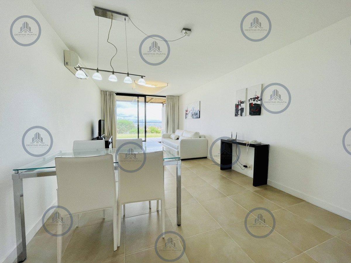 Apartamento ID.1039 - Alquiler temporario de apartamento de un dormitorio con parrillero y jardín, Punta Ballena