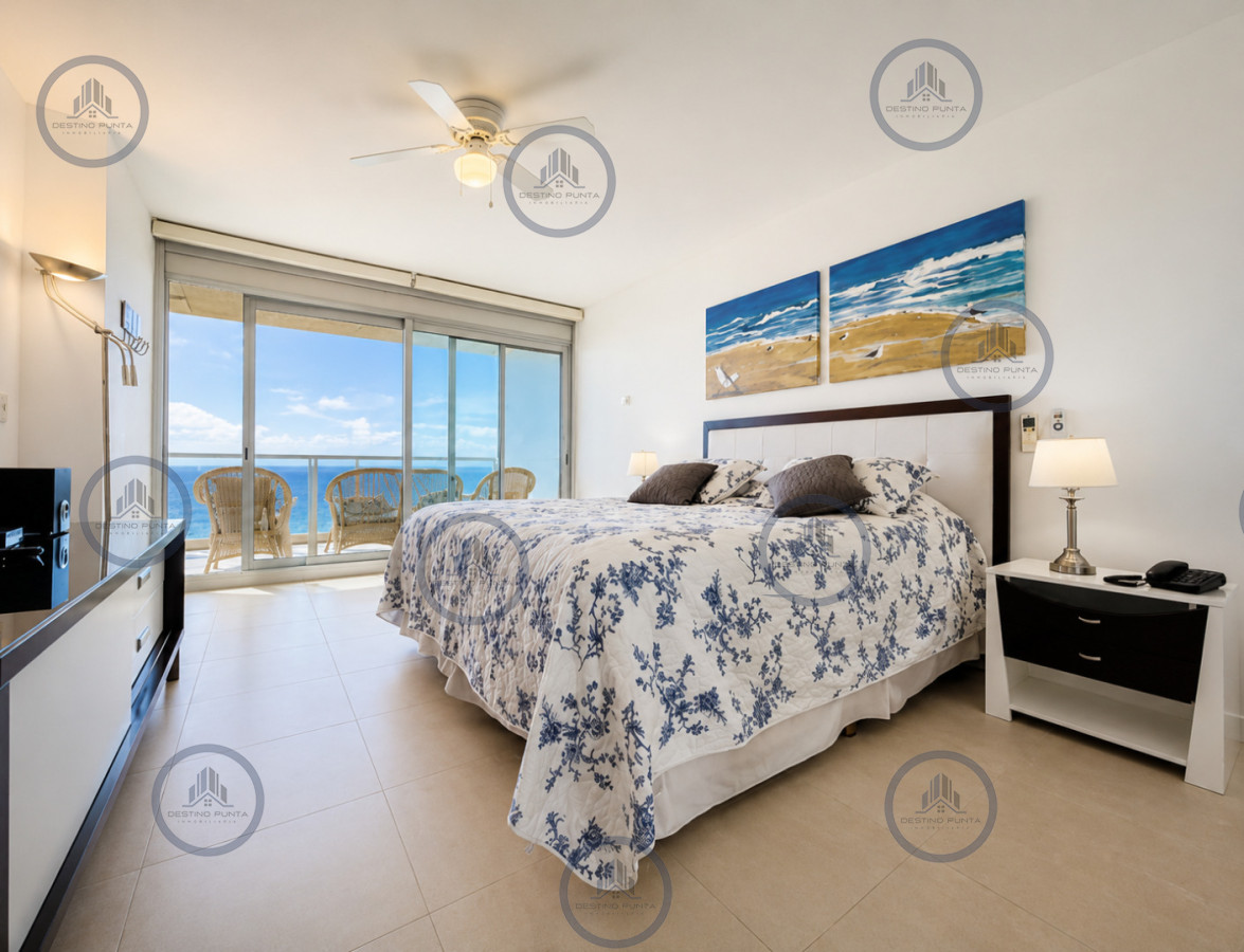 Apartamento ID.484 - Apartamento de 2 Dormitorios más Dependencia en Torre Le Parc, Playa Brava