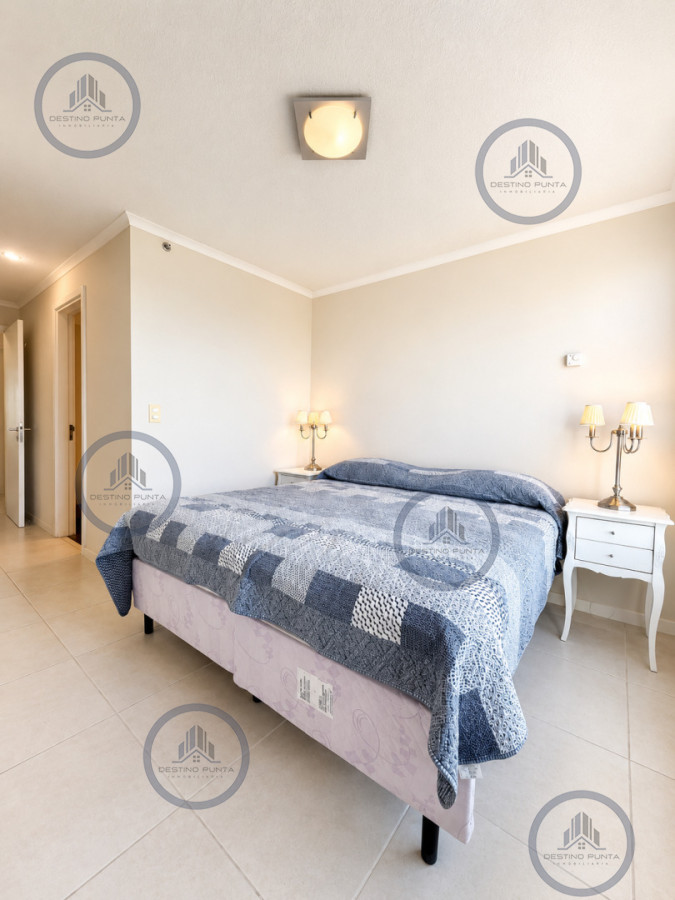 Apartamento ID.3127 - Apartamento luminoso con variedad de servicios en venta, 3 dormitorios, zona Roosevelt Playa Brava
