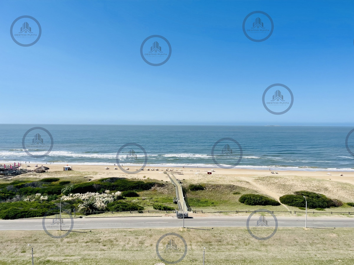 Apartamento ID.291 - Venta de Apartamento de 3 Dormitorios en suite en Le Parc 3 de Playa Brava, Punta del Este