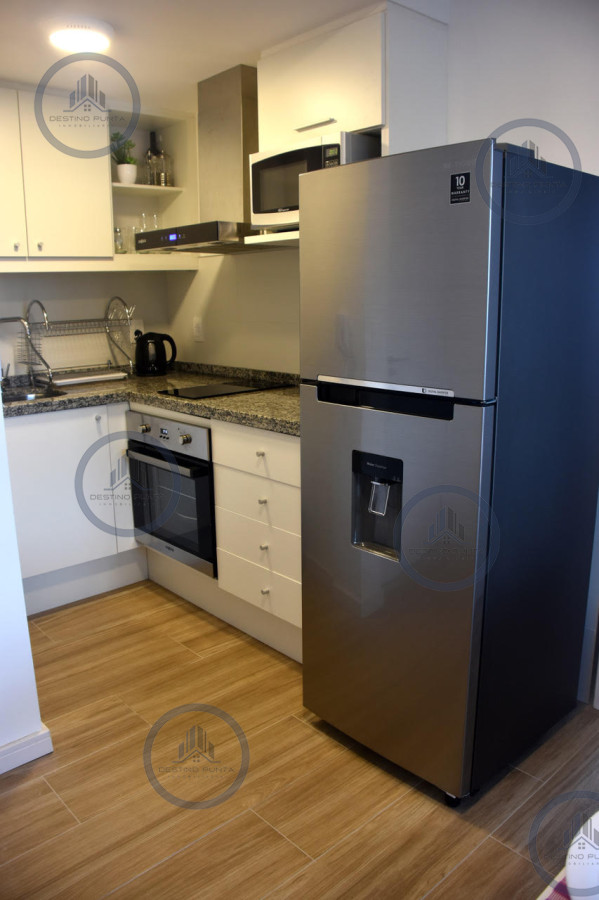 Apartamento ID.450 - Alquiler de Moderno Apartamento de 1 Dormitorio a metros de Playa Brava, Punta del Este