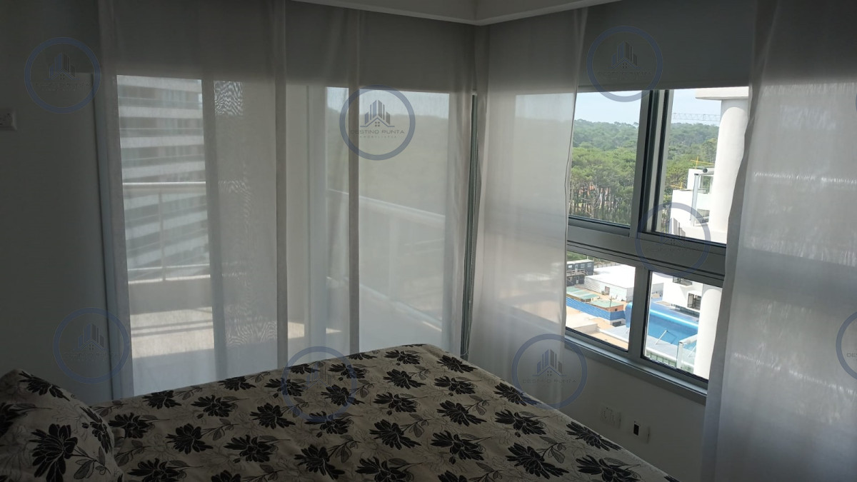 Apartamento ID.1728 - Apartamento de 1 Dormitorio en torre Moderna con todos los servicios, Playa Brava