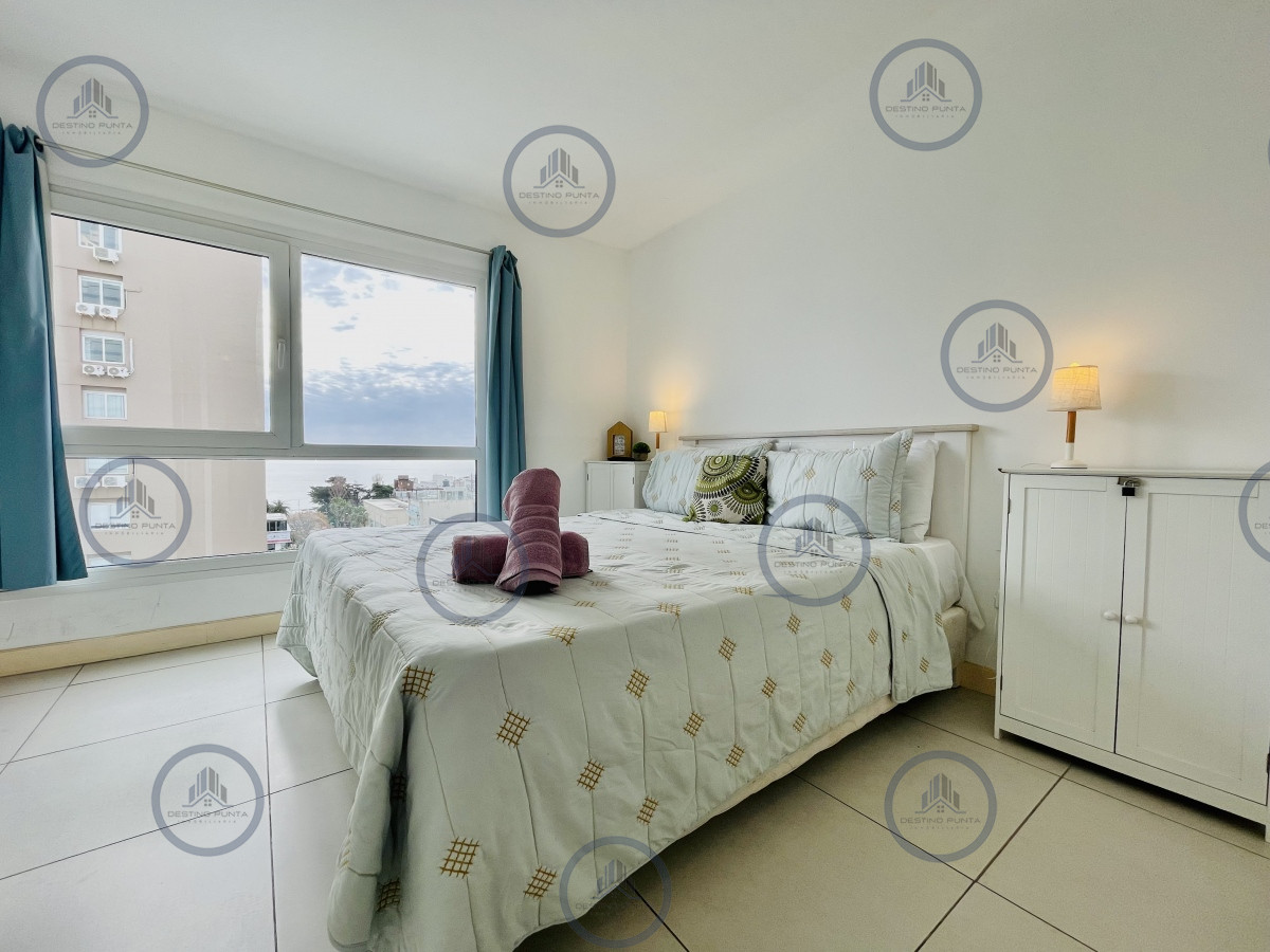Apartamento ID.1590 - Venta de apartamento de 1 Dormitorio en el corazón de la Península, Punta del Este