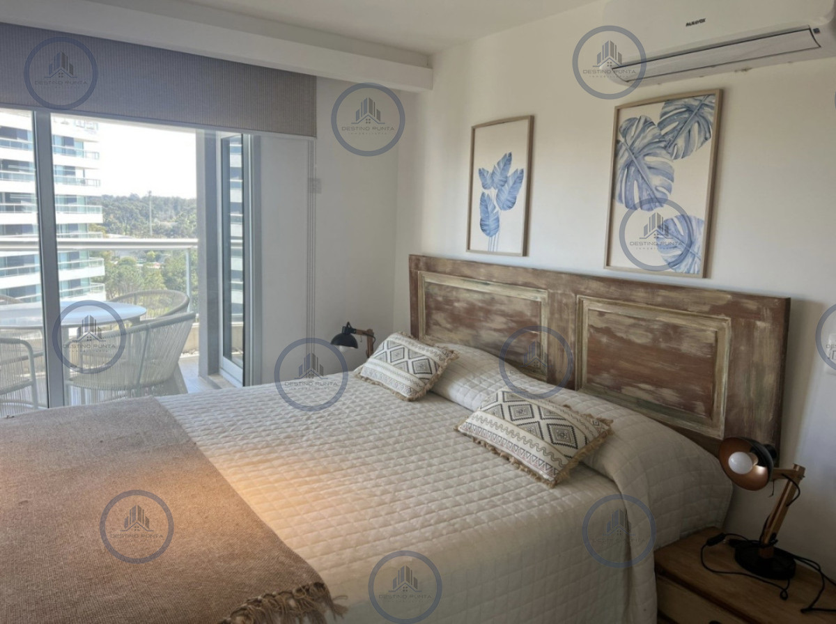 Apartamento ID.134 - Apartamento en venta y alquiler de 1 dormitorio con parrillero en Playa Brava, torre moderna