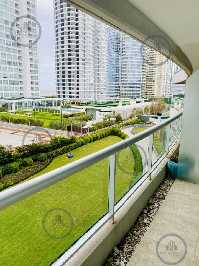 Apartamento ID.2184 - Moderno apartamentro de 2 dormitorios con parrillero de uso exclusivo en alquiler temporario edificio Look Brava