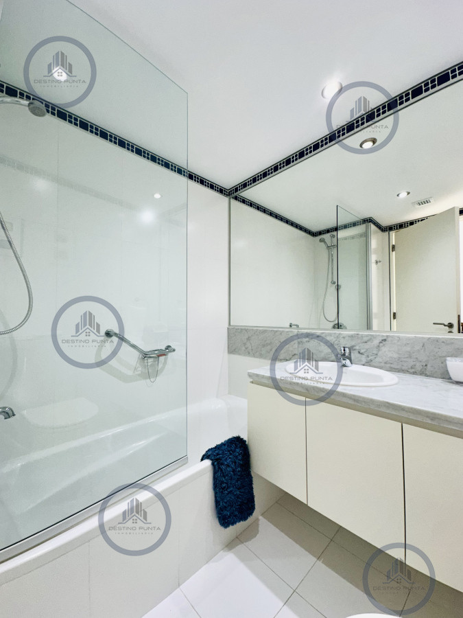 Apartamento ID.1762 - Oportunidad en Venta! Apartamento sobre playa Brava de 3 Dormitorios más Dependencia, Torre Le Parc