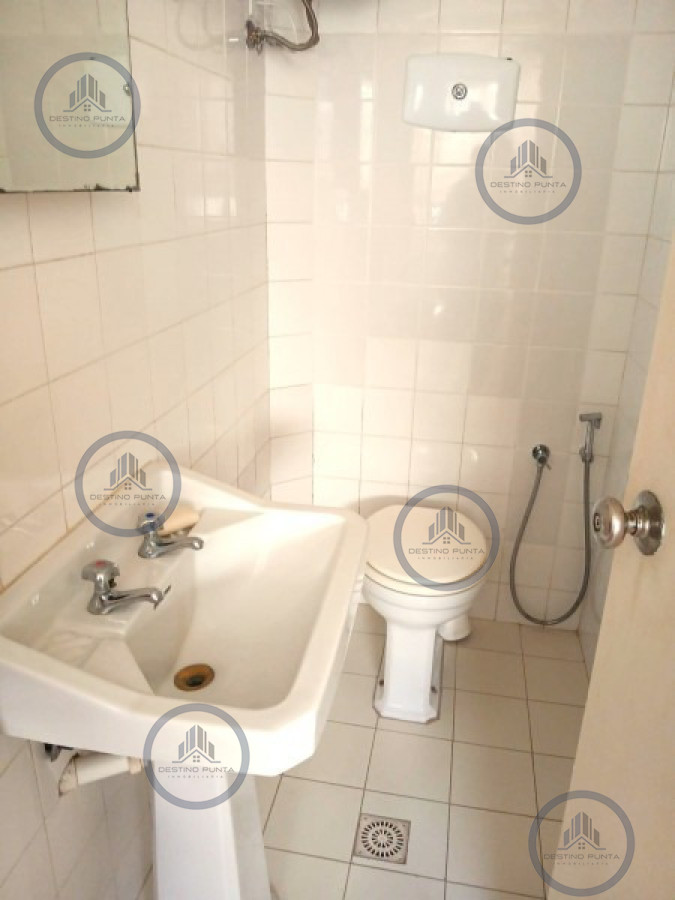 Apartamento ID.3193 - Venta | Apartamento de 2 dormitorios frente al mar – Playa Mansa, Punta del Este