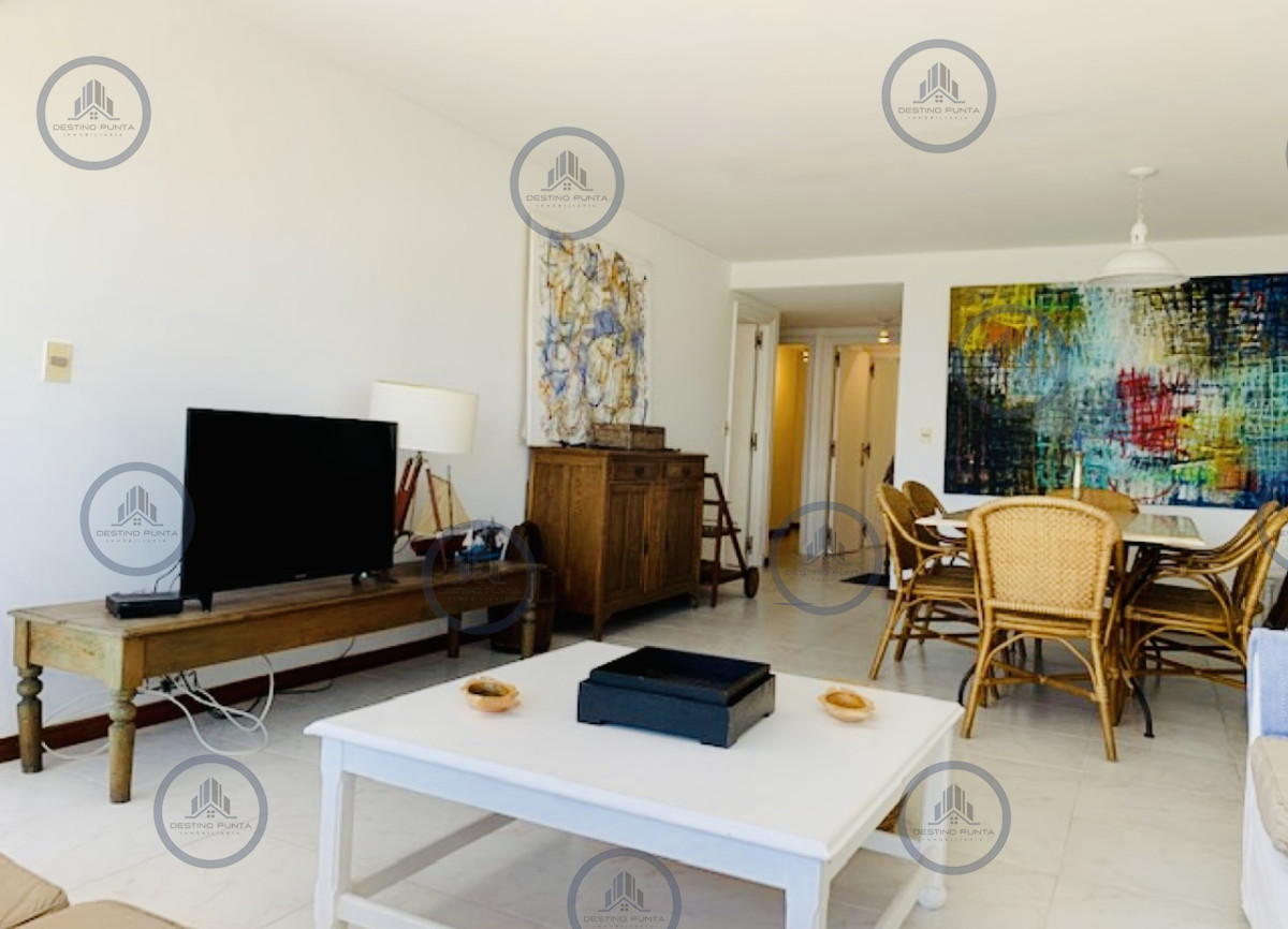 Apartamento ID.198 - Alquiler temporario de apartamento de tres dormitorios en playa Montoya, La Barra 