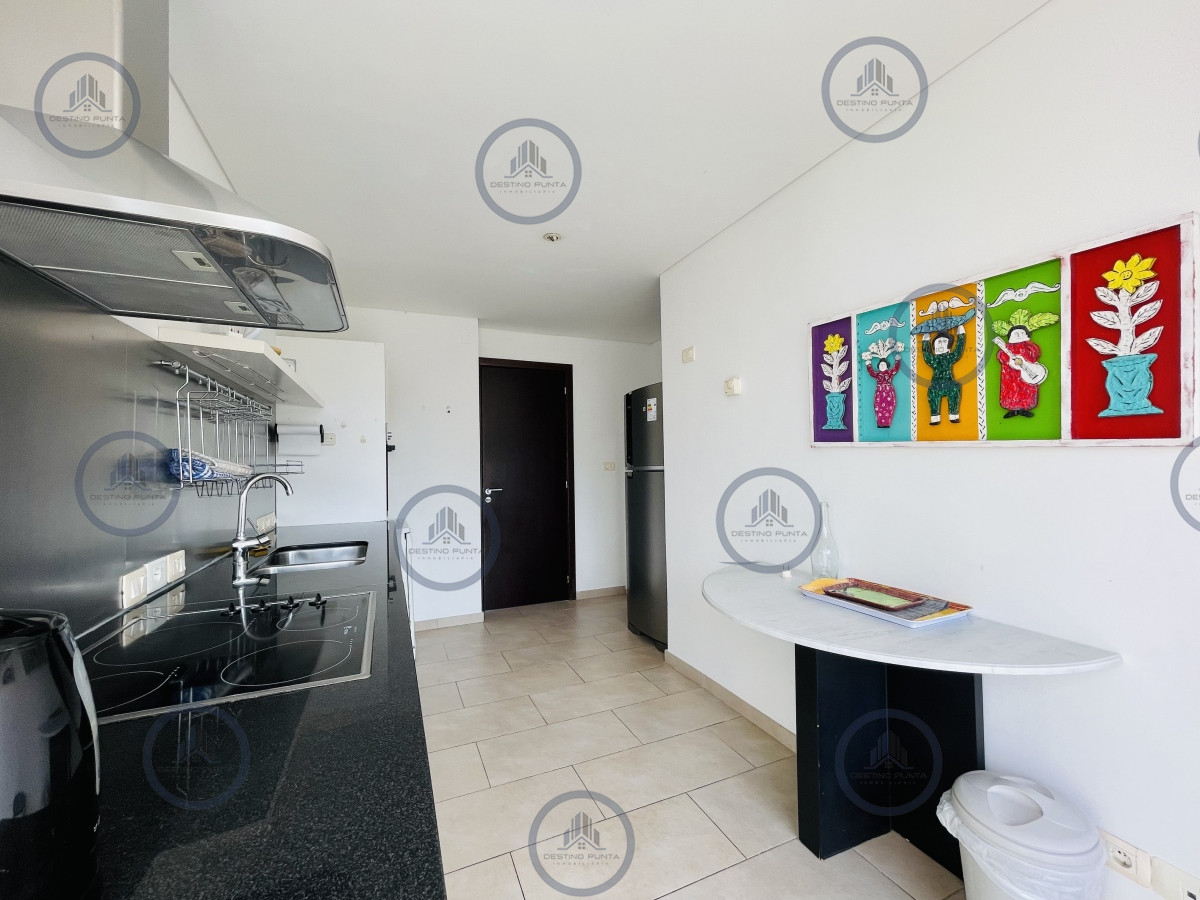 Apartamento ID.1925 - Venta de Moderno Apartamento de 3 Dormitorios Frente al Mar en La Barra