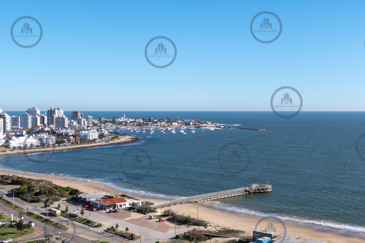 Apartamento ID.1750 - Excelente Apartamento de 2 Dormitorios en Playa Mansa - Punta del Este