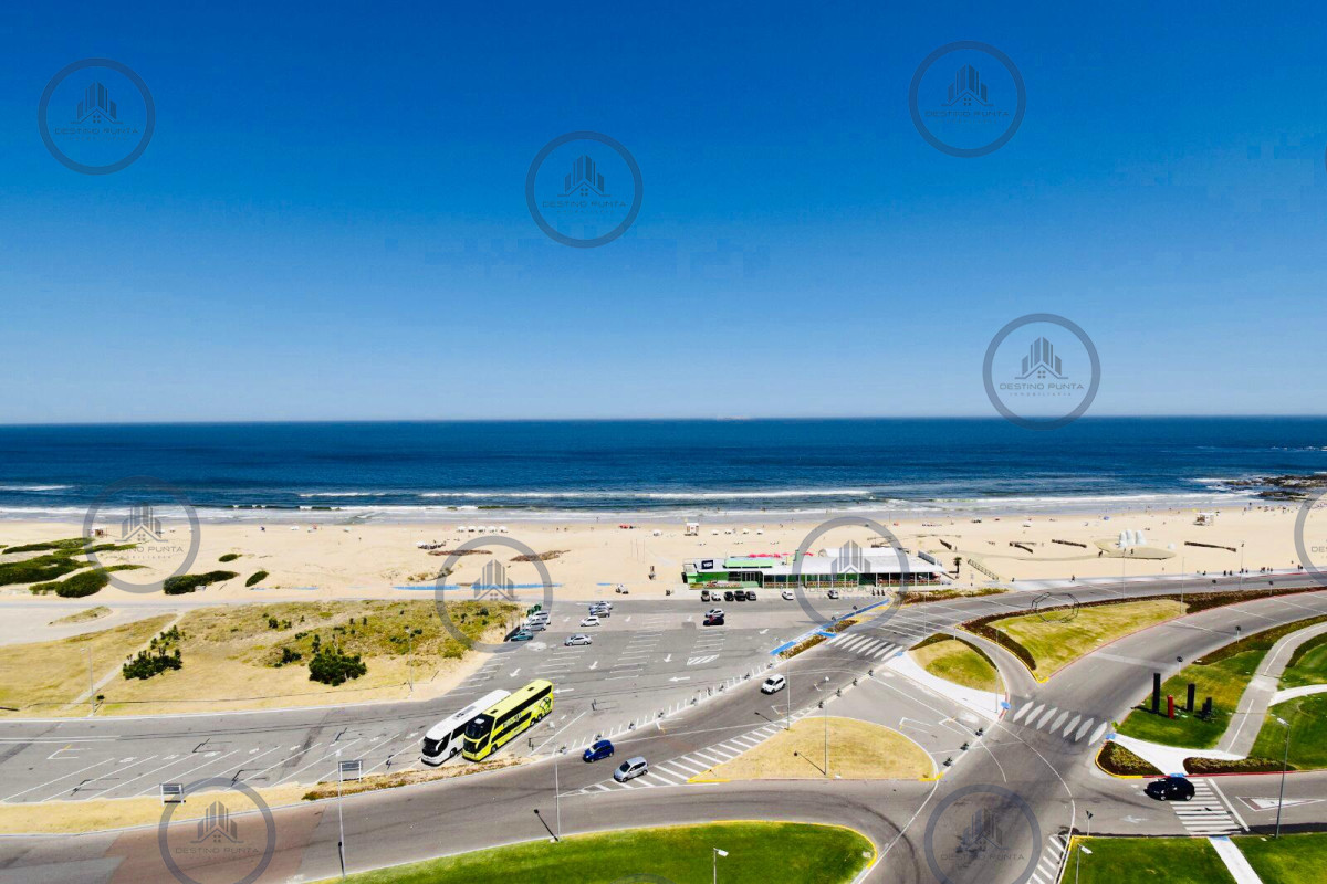 Apartamento ID.457 - Venta y alquiler temporario de apartamento premiun en Torre Imperiale de Playa Brava, Punta del Este