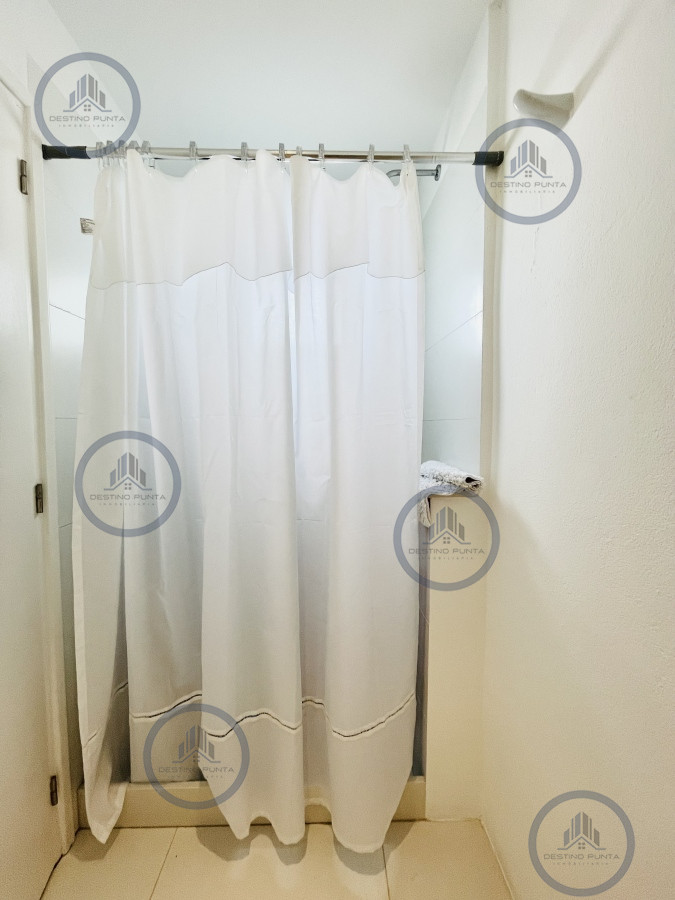 Apartamento ID.1599 - Maravilloso Penthouse de 3 Dormitorios y Parrillero en Montoya, La Barra