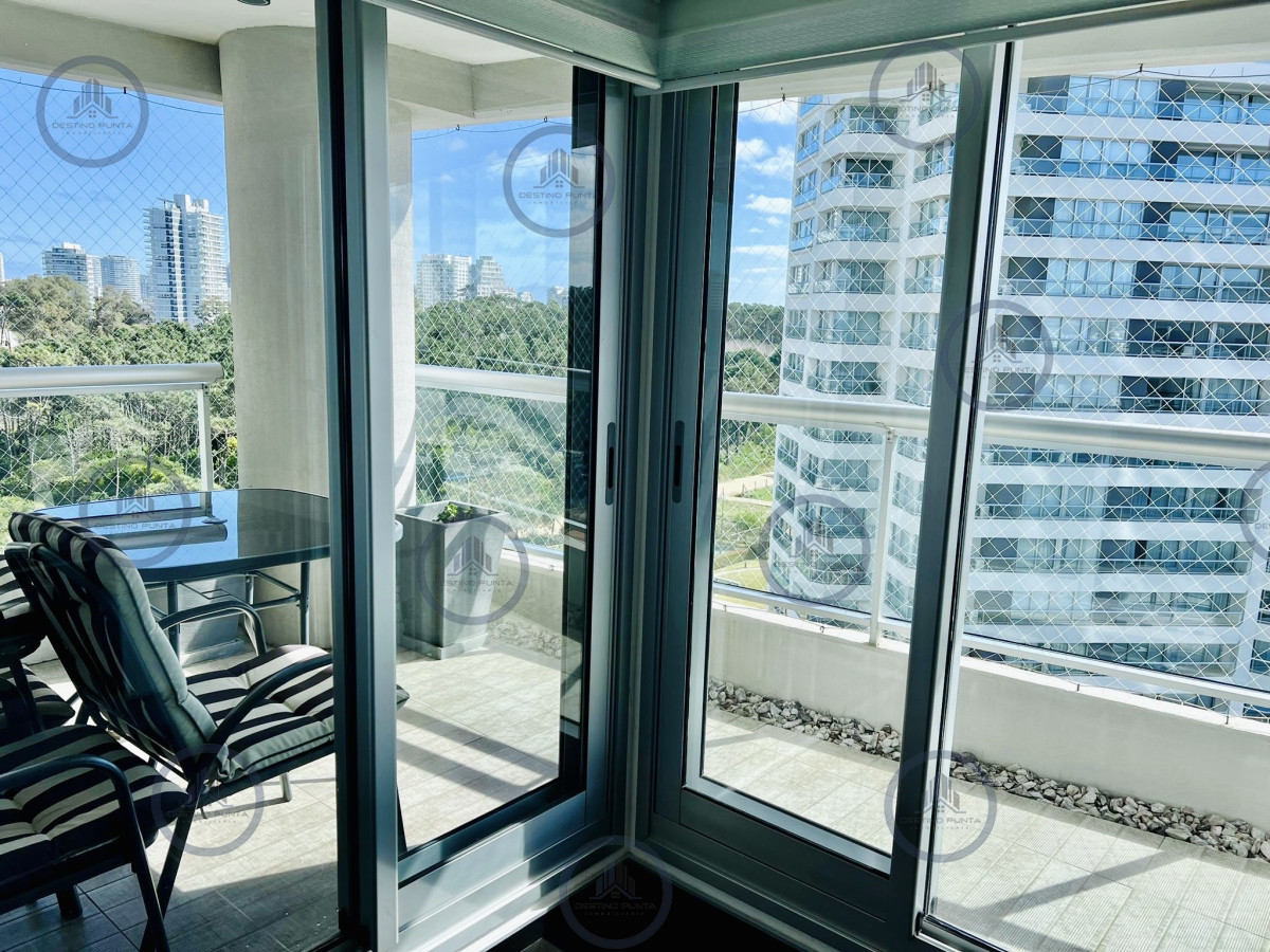 Apartamento ID.2873 - Apartamento de 1 Dormitorio en playa Brava, Punta del Este