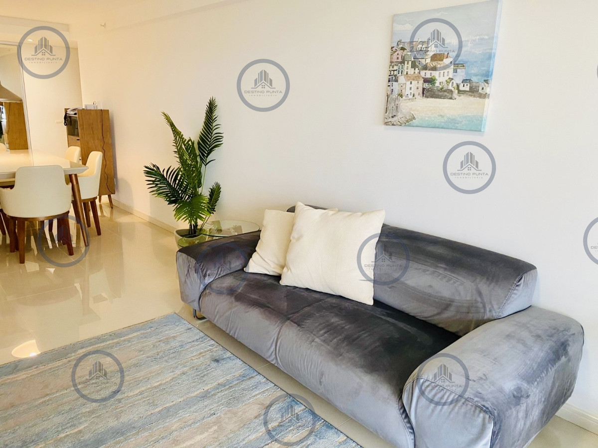 Apartamento ID.2184 - Moderno apartamentro de 2 dormitorios con parrillero de uso exclusivo en alquiler temporario edificio Look Brava