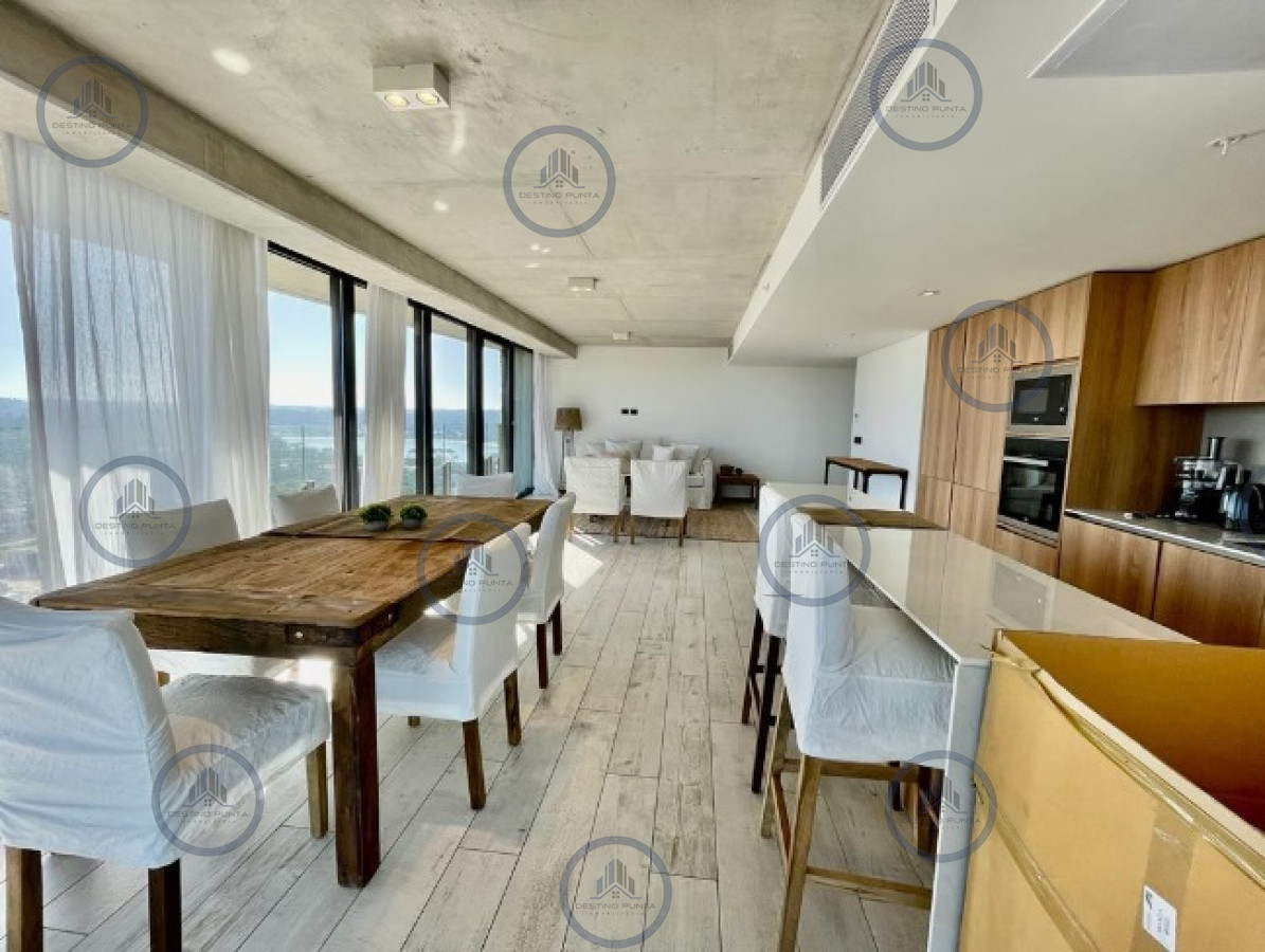 Apartamento ID.680 - Venta y alquiler de Apartamento de 1 Dormitorio en suite piso alto de Torre Surfside Village, Punta del Este