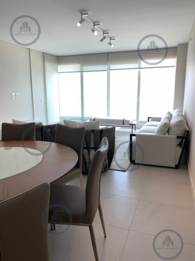 Apartamento ID.1651 - Alquiler temporario de apartamento Premiun central de tres dormitorios Le Parc III sobre Playa Brava