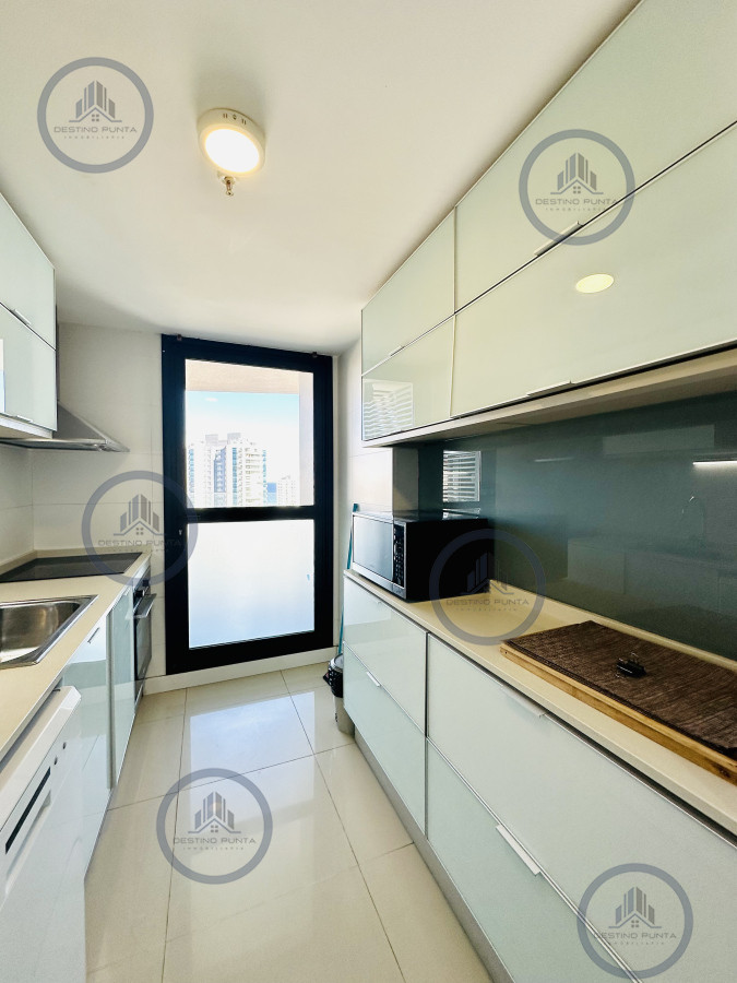 Apartamento ID.735 - Moderno Apartamento de 3 Dormitorios en Suite, zona Hotel Enjoy, Punta del Este
