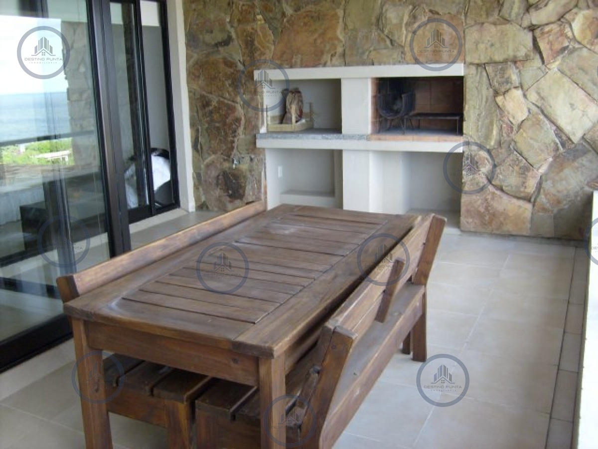 Apartamento ID.1174 - Venta de apartamento de dos dormitorios con dos baños en maravilloso complejo de Punta Ballena 