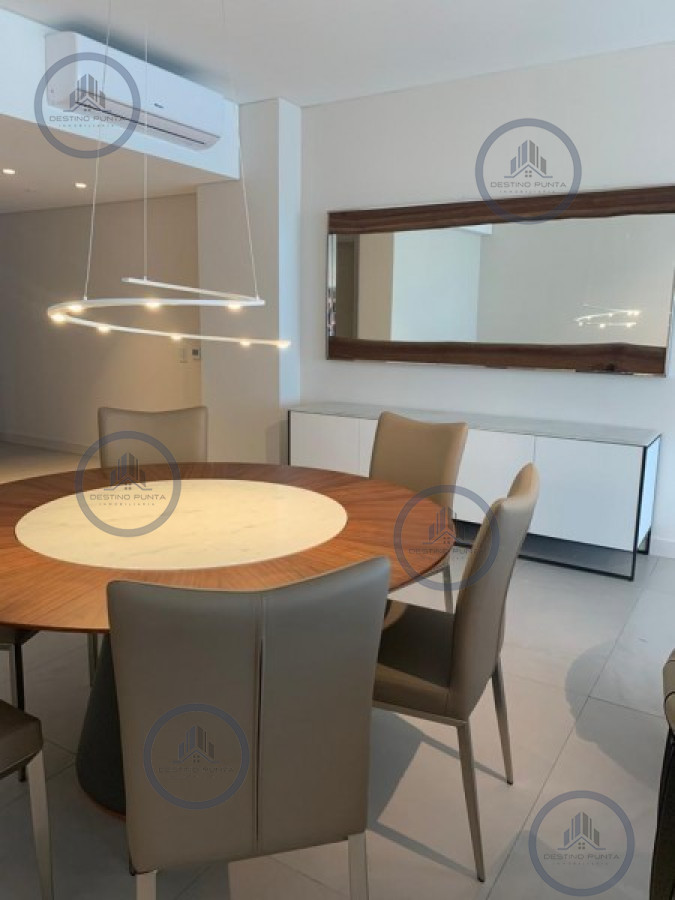 Apartamento ID.1651 - Alquiler temporario de apartamento Premiun central de tres dormitorios Le Parc III sobre Playa Brava
