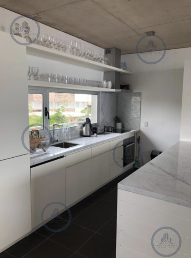 Apartamento ID.935 - Alquiler temporario de apartamento de tres dormitorios en playa Montoya, La Barra