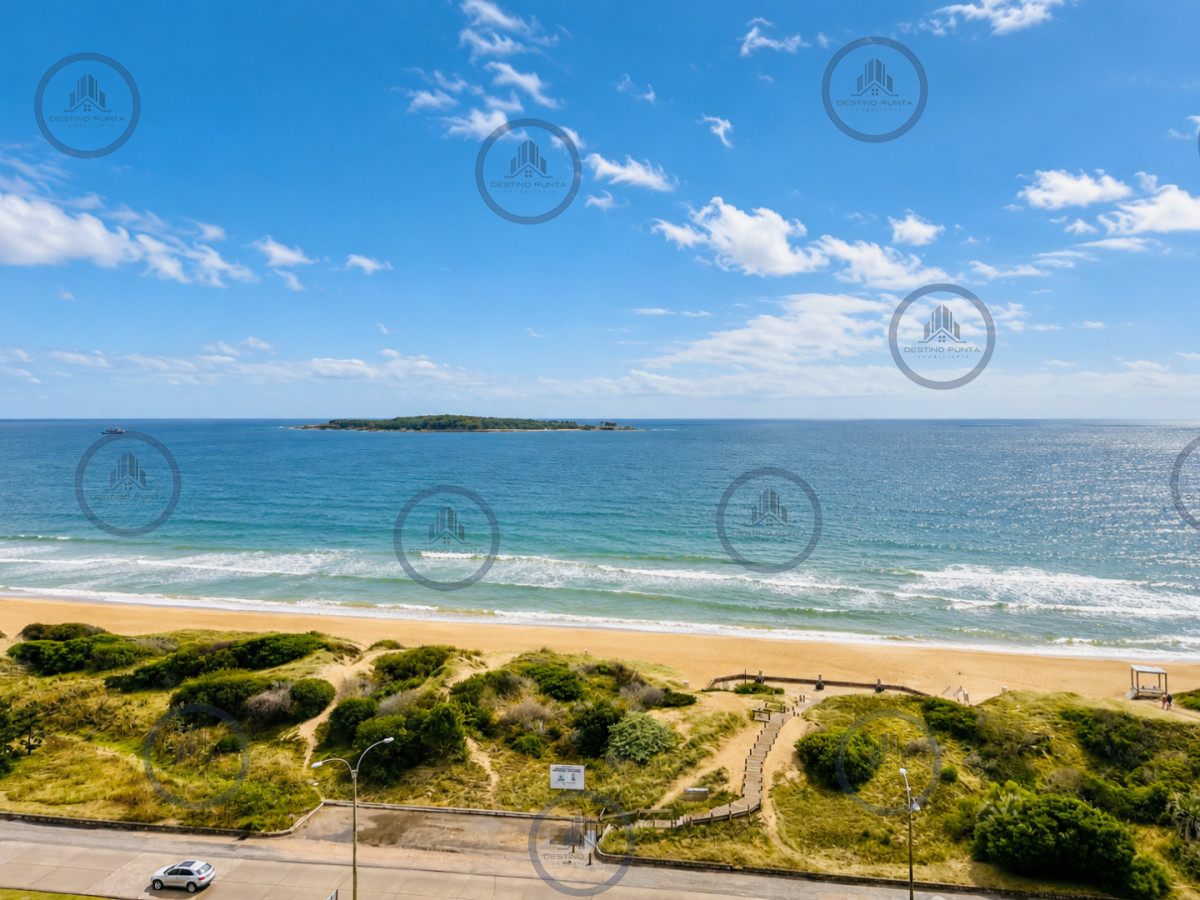 Apartamento ID.1122 - Moderno Apartamento de 2 Dormitorios en Torre Venetian sobre Playa Mansa