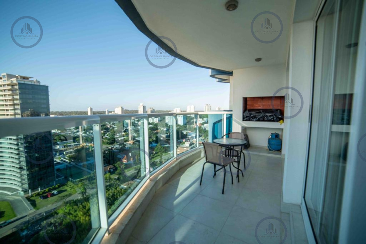 Apartamento ID.1755 - Moderno Apartamento de 2 Dormitorios en Venta, Playa Mansa 