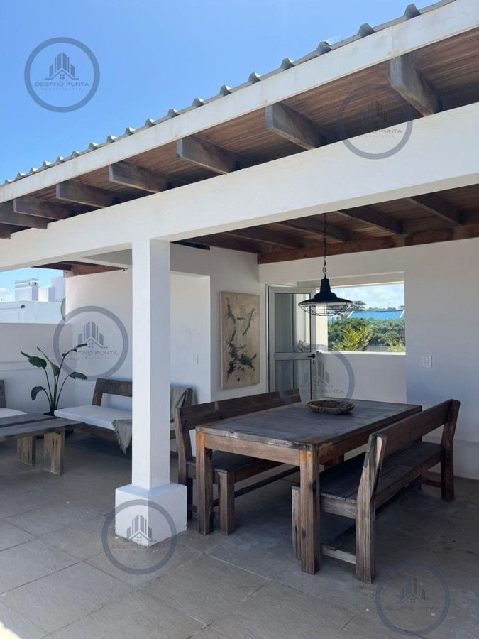 Apartamento ID.196 - Esturión de Montoya, Apartamento Penthouse de 3 Dormitorios y Parrillero en Playa Montoya, La Barra
